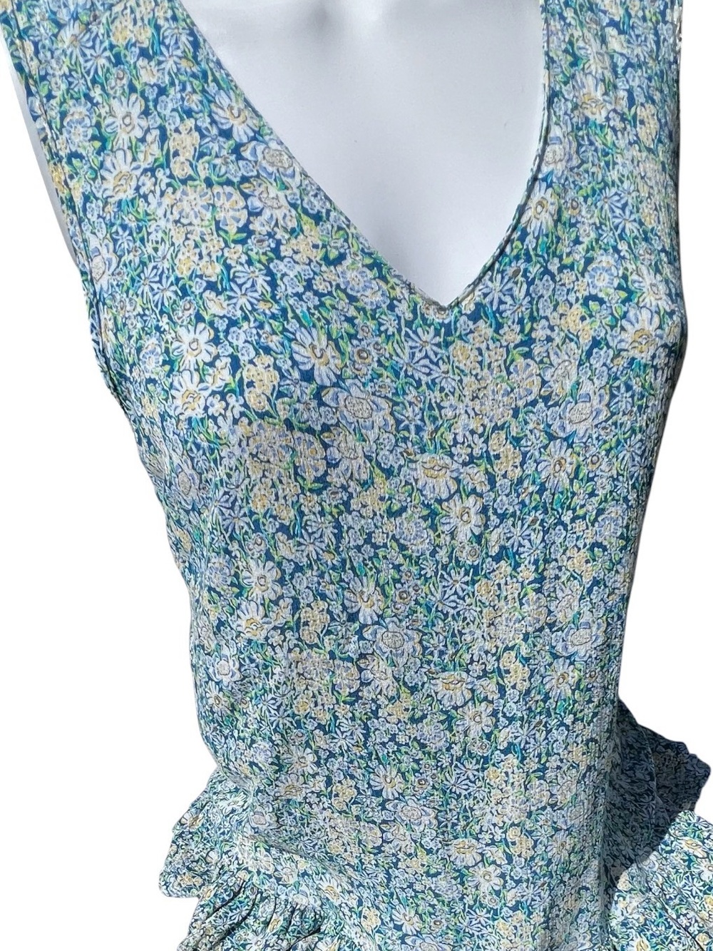 Cynthia Rowley Blue, Green and White Floral V-Neck Sleeveless Blouse